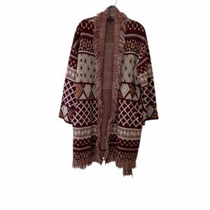 Max sport Women's Geometric Patterned Sweater - Burgundy and Cream fringe large